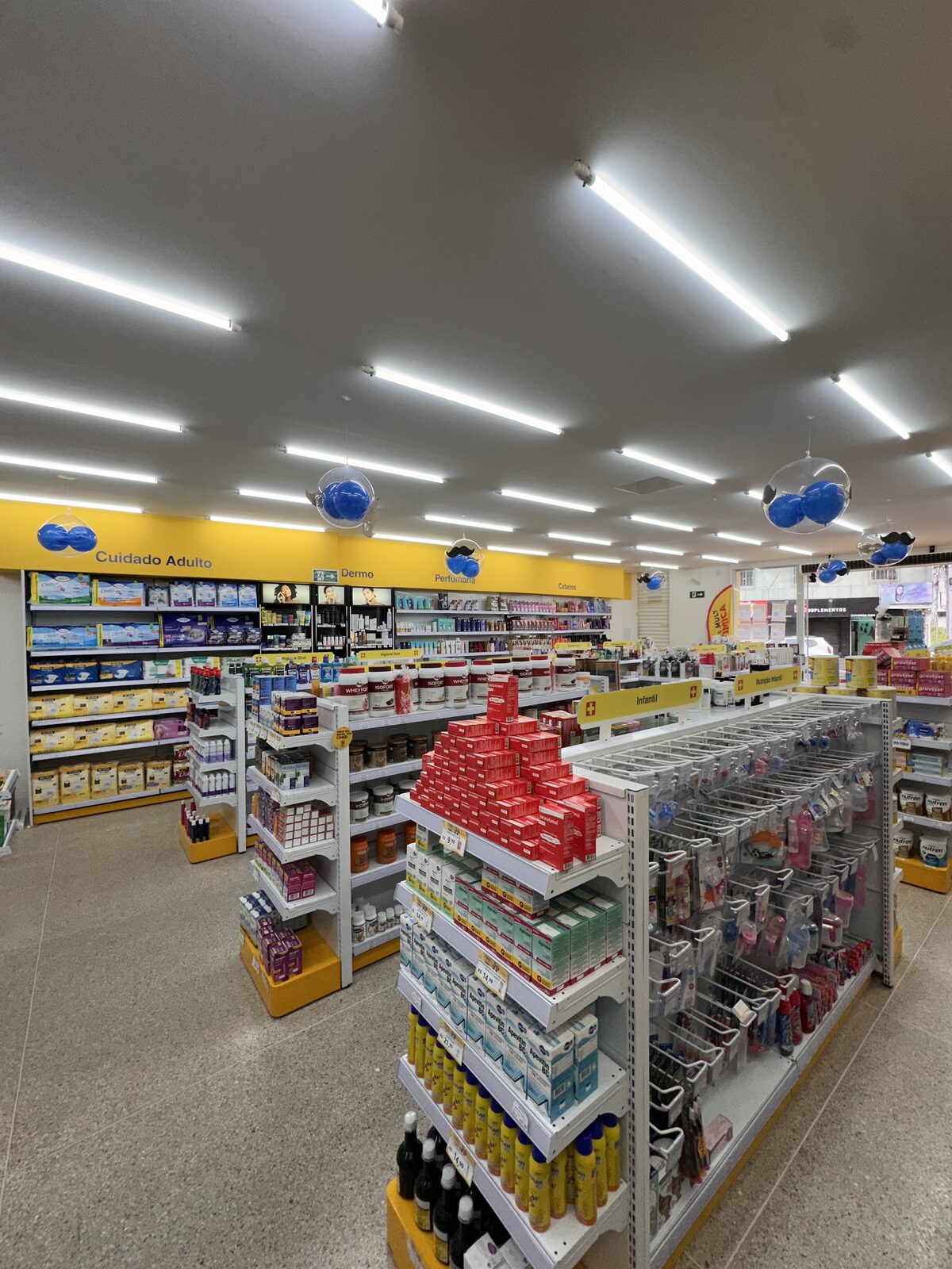 Interior da farmácia
